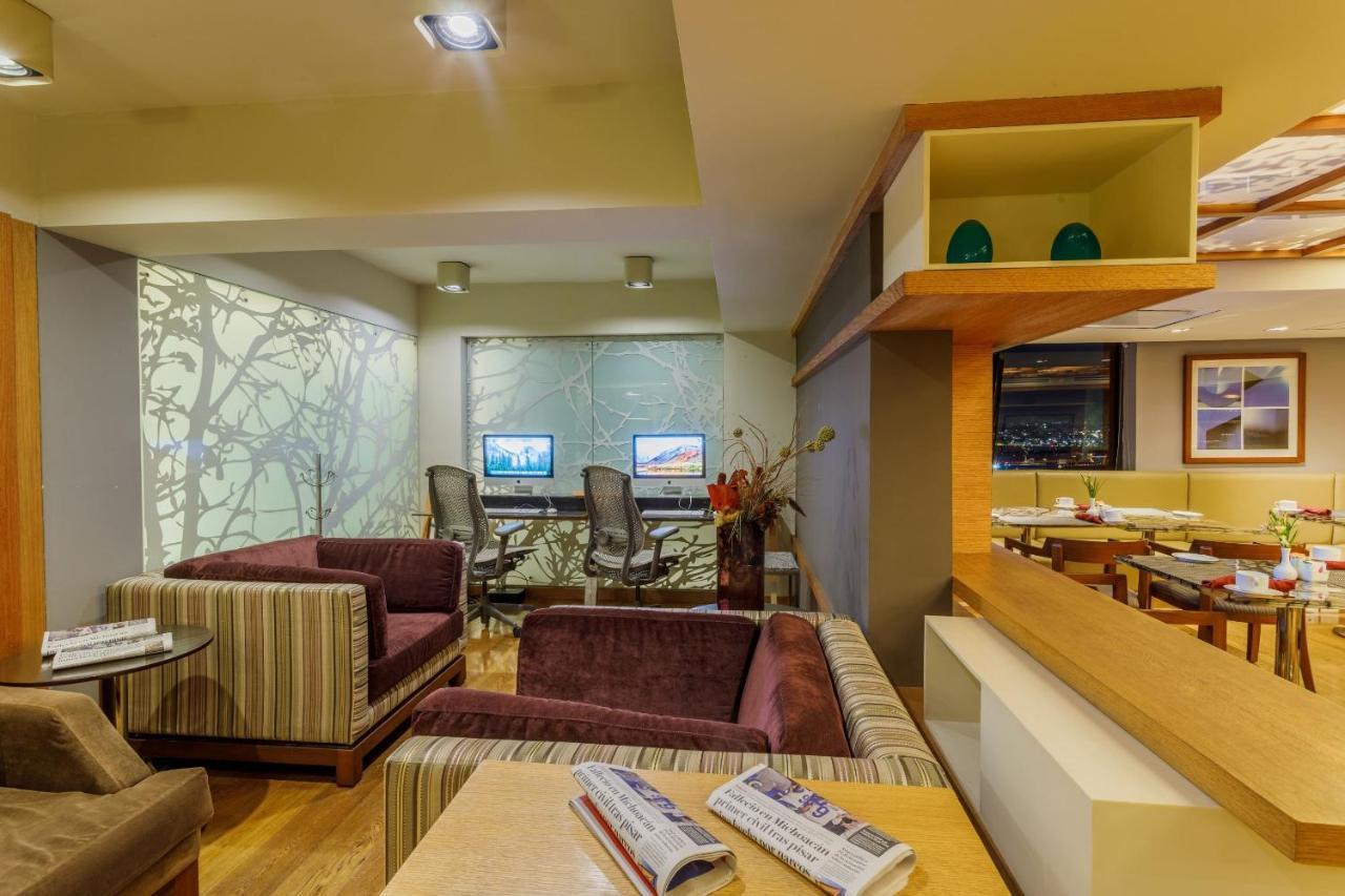فندق كامينو ريال أيروبويرتو مدينة مكسيكو المظهر الخارجي الصورة The hotel's reception area